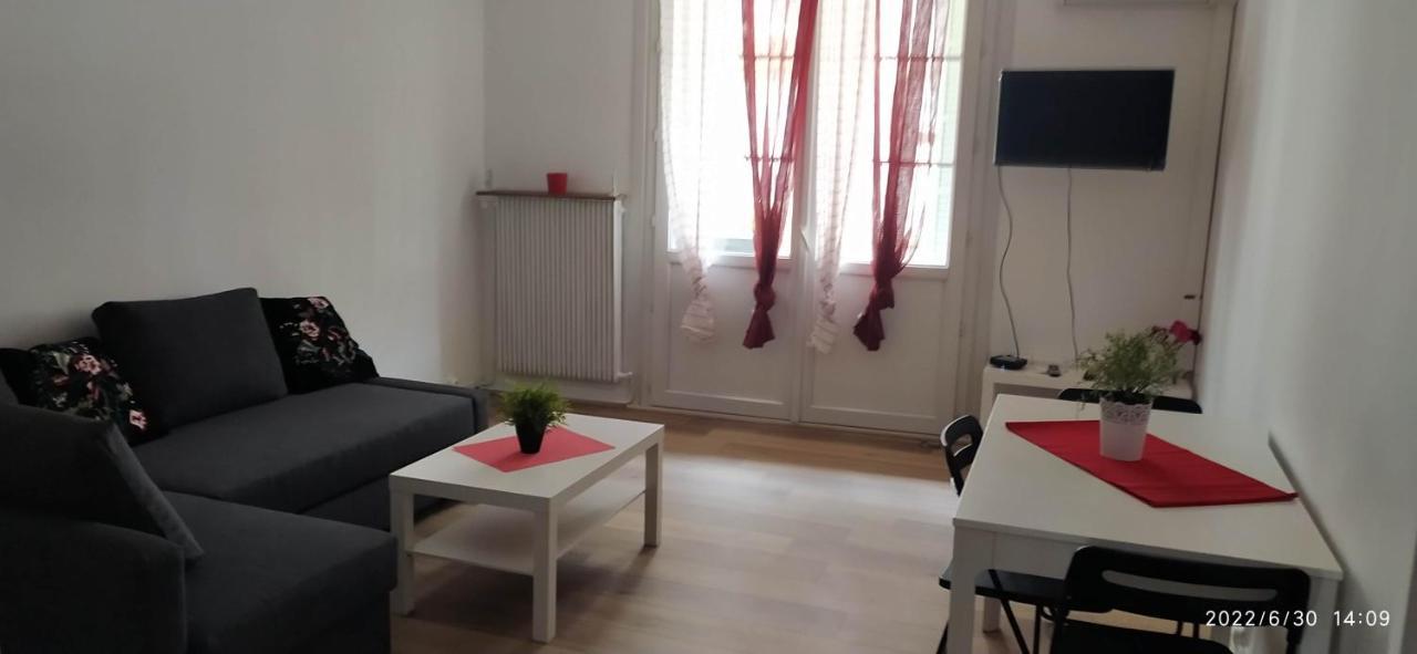 Beau F3, Renove, Calme, En Plein Centre De Nimes Apartment Ngoại thất bức ảnh